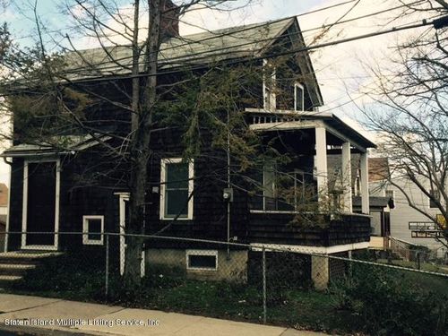 624 Manor Road, Staten Island, NY, 10314 | Card Image