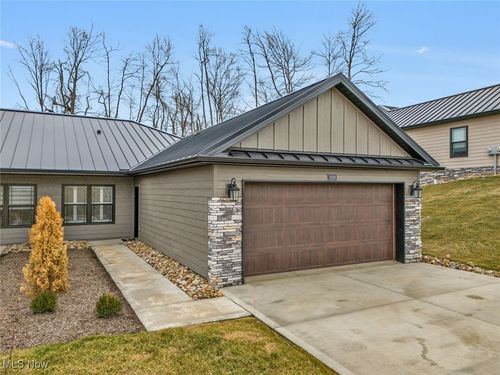 1029 Sycamore Ln, Millersburg, OH, 44654-1516 | Card Image