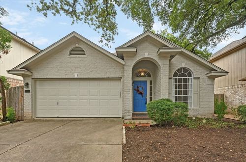 9401 Notches Dr, Austin, TX, 78748-5051 | Card Image