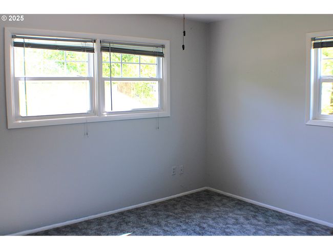 131 Mountain View Ave, House other with 3 bedrooms, 2 bathrooms and 2 parking in Myrtle Creek OR | Image 13