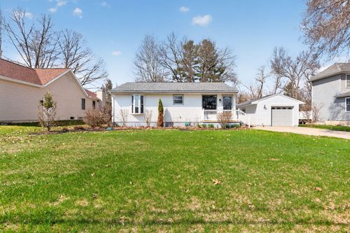 154 Golfview Dr, Brooklyn, MI, 49230-9731 | Card Image