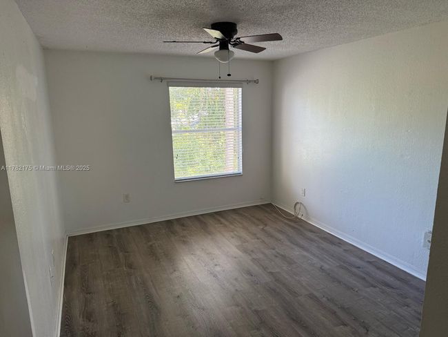 APT-2222 - 1401 Village Blvd, Condo with 2 bedrooms, 1 bathrooms and null parking in West Palm Beach FL | Image 14