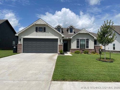 13816 S Iroquois Ave E, Glenpool, OK, 74033-3328 | Card Image