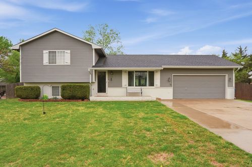 703 Dublin Dr, Andover, KS, 67002-7860 | Card Image