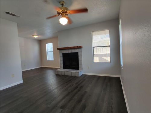 apt-a-8705 Schick Rd, Austin, TX, 78729-5469 | Card Image