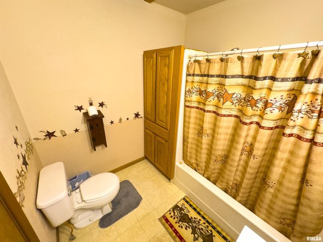 27232 215 Th St, Home with 5 bedrooms, 4 bathrooms and null parking in Canton MO | Image 74