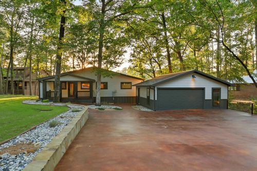 632 Cypress Creek Dr, Mt Vernon, TX, 75457-7912 | Card Image