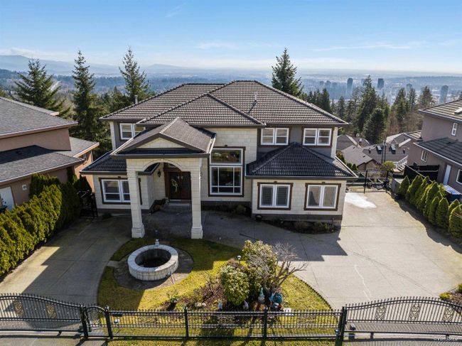 1507 Stonecrop Court, House other with 9 bedrooms, 6 bathrooms and 8 parking in Coquitlam BC | Image 1