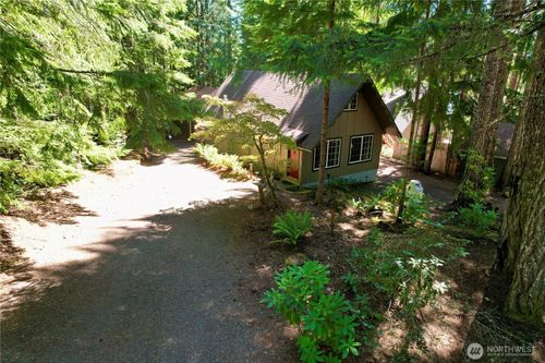 111 N Mount Church Dr, Hoodsport, WA, 98548-5102 | Card Image