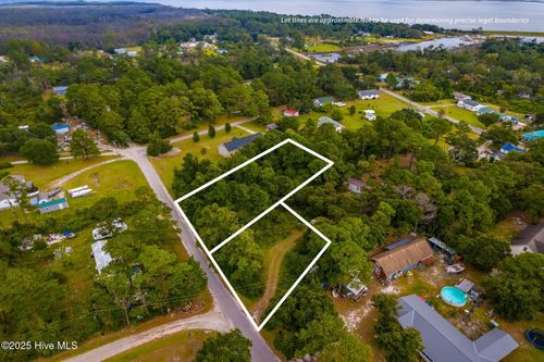 200 Lee Daniels Dr, Atlantic, NC, 28511 | Card Image