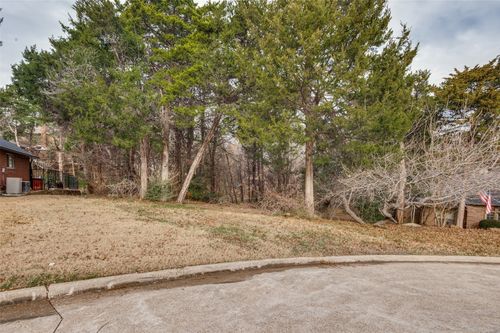 807 Laurel Hills Ct, Cedar Hill, TX, 75104-7809 | Card Image