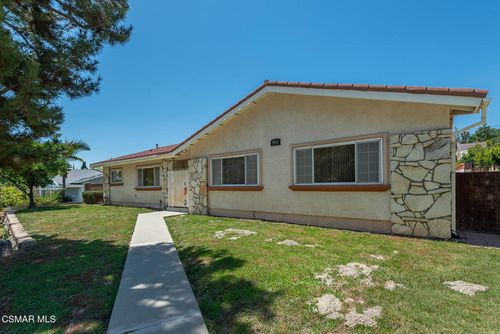 8141 Woodlake Avenue, West Hills, CA, 91304 | Card Image