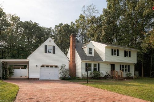 7324 Longview Dr, Quinton, VA, 23141-1516 | Card Image