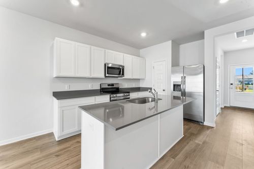 1634 Manuka Ln, Columbia, TN, 38401-4989 | Card Image