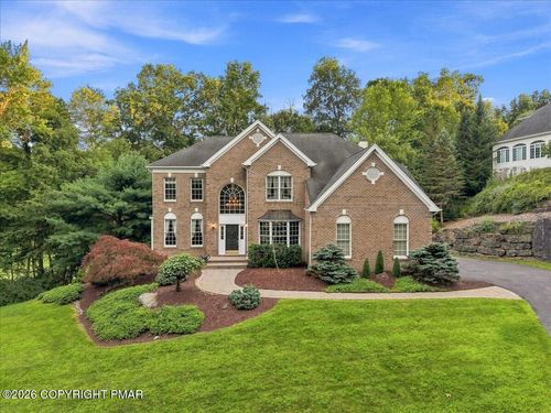 268 Great Bear Way Rd, East Stroudsburg, PA, 18302-9091 | Card Image