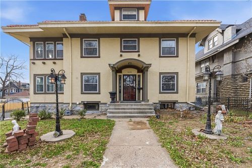 3346 Benton Blvd, Kansas City, MO, 64128-2021 | Card Image