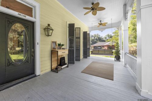 38240 Bantam Tracks Rd, Gonzales, LA, 70737-6170 | Card Image