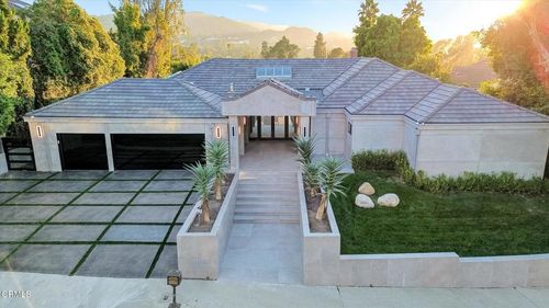 4423 Bergamo Dr, Encino, CA, 91436-3305 | Card Image