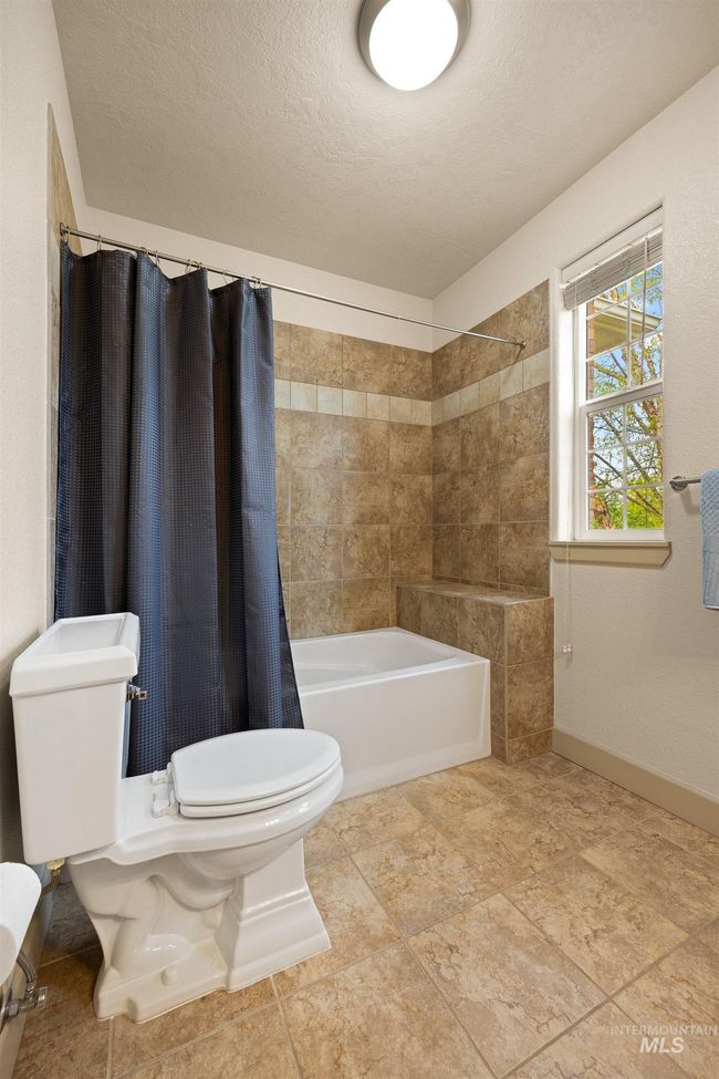 1148 E Winding Creek Dr, Condo with 3 bedrooms, 2 bathrooms and 2 parking in Eagle ID | Image 23
