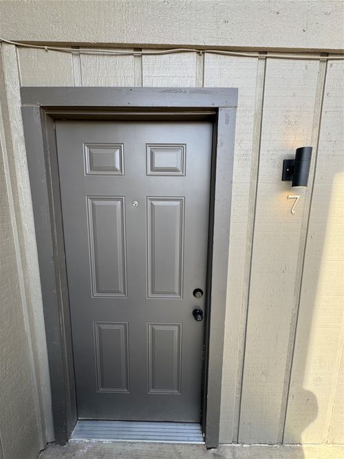 apt-7-7300 Comanche Trl, Lake Worth, TX, 76135-3400 | Card Image