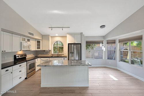 14215 N 56th Pl, Scottsdale, AZ, 85254-2486 | Card Image