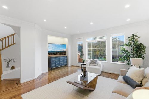 12 Baycrest Way, South San Francisco, CA, 94080 | Card Image