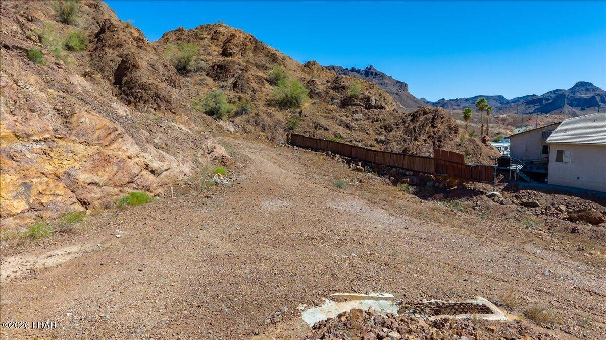 Land in Parker 4