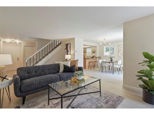 3044 S Macon Cir, Aurora, CO, 80014-3054 | Card Image
