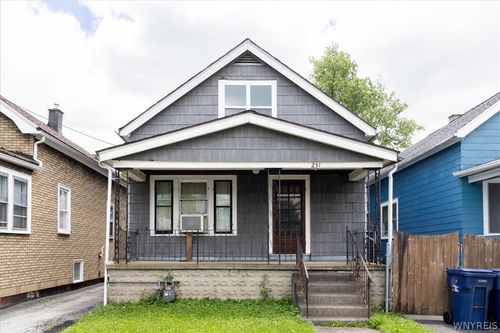 251 Westminster Avenue, Buffalo, NY, 14215 | Card Image