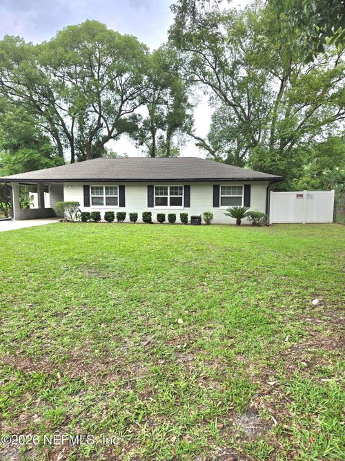 615 Luna Ct, Jacksonville, FL, 32205-5451 | Card Image