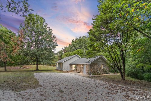 16665 Liberty Ridge Rd, Grafton, IL, 62037-2069 | Card Image