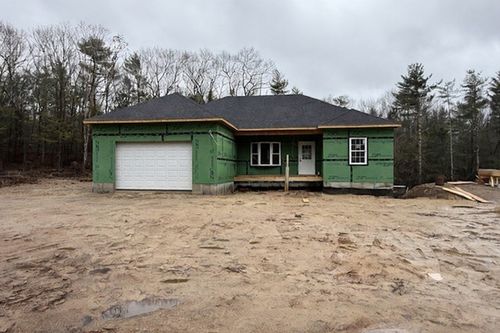 215 Alpine Dr, Southbridge, MA, 01550-3967 | Card Image