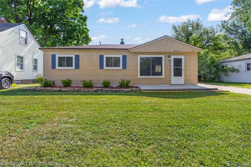22830 Colgate Street, Farmington Hills, MI, 48336 | Card Image