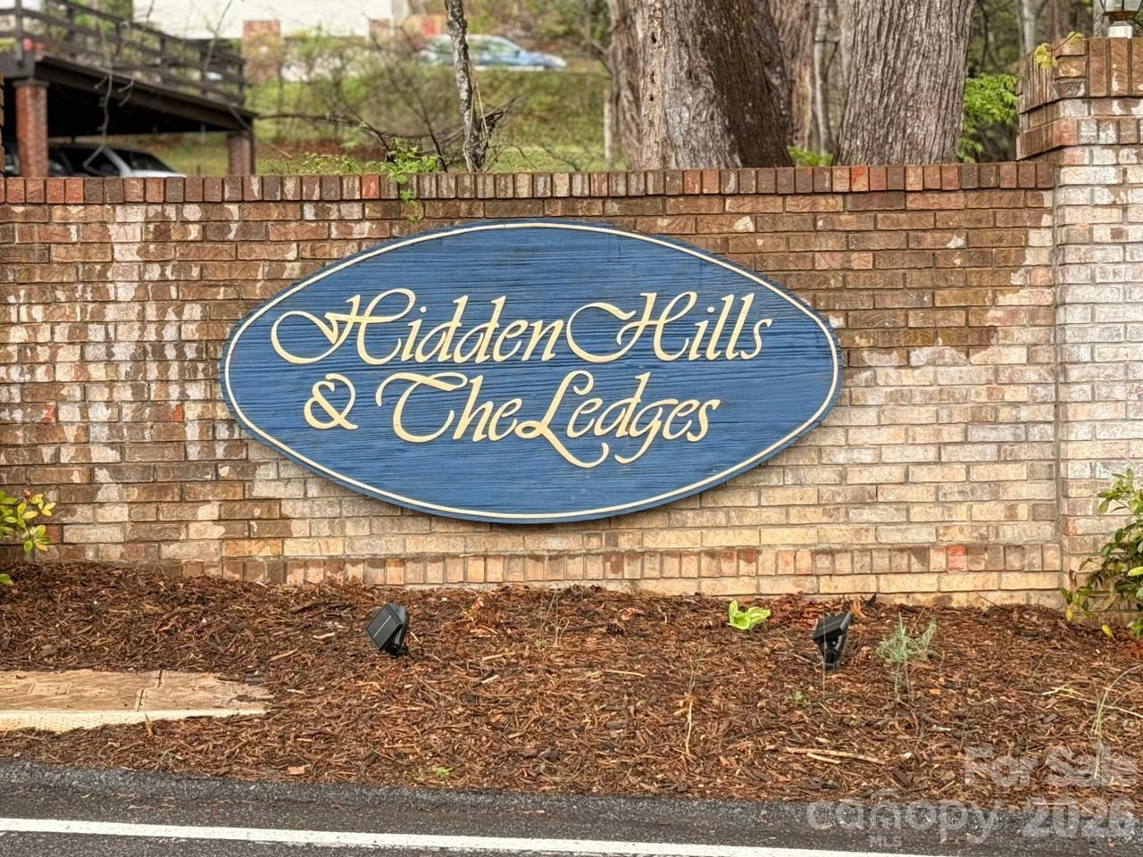 Land in Hendersonville