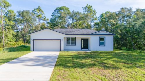 125 Fisher Way, Ocklawaha, FL, 32179-5831 | Card Image