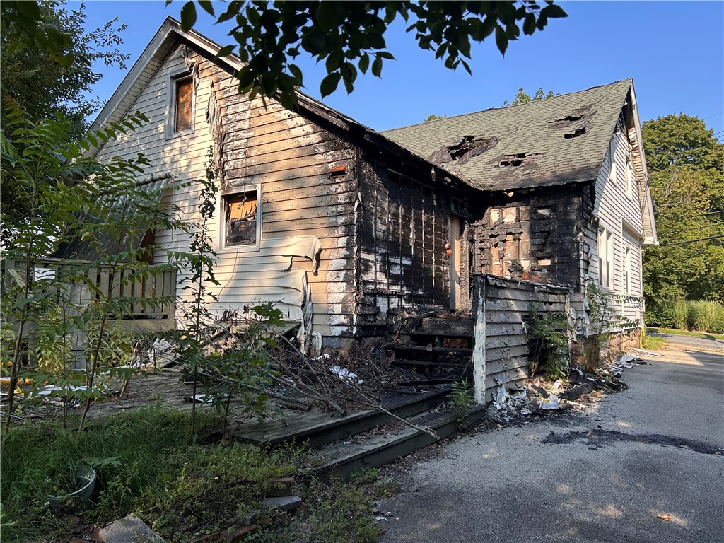 Residential in Indiana Boro 3