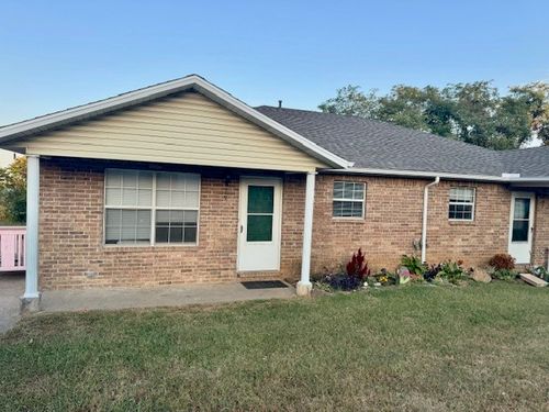 523 W North Street, Lincoln, AR, 72744 | Card Image