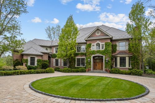 1230 Conway Rd, Lake Forest, IL, 60045-2622 | Card Image