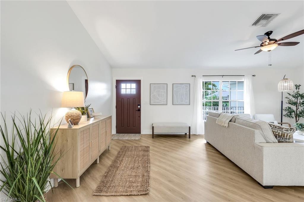 Residential Lease in CAPE CORAL 3