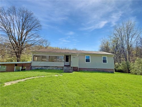 1025 S Lake Rd, Mercer, PA, 16137-2205 | Card Image