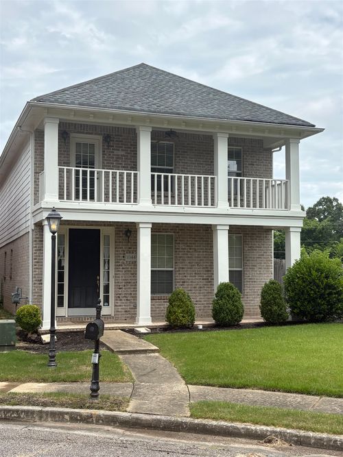 10448 Sunnybrook Cir, Collierville, TN, 38017-3366 | Card Image