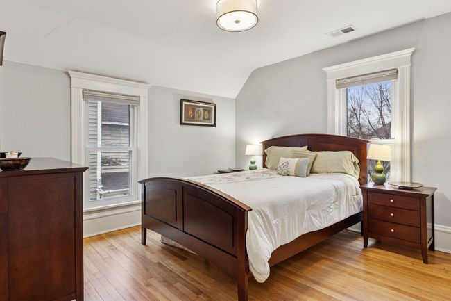2735 Colfax Ave S, House other with 3 bedrooms, 3 bathrooms and null parking in Minneapolis MN | Image 21
