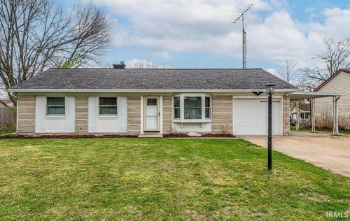 621 S Village Dr, Bloomington, IN, 47403-1911 | Card Image