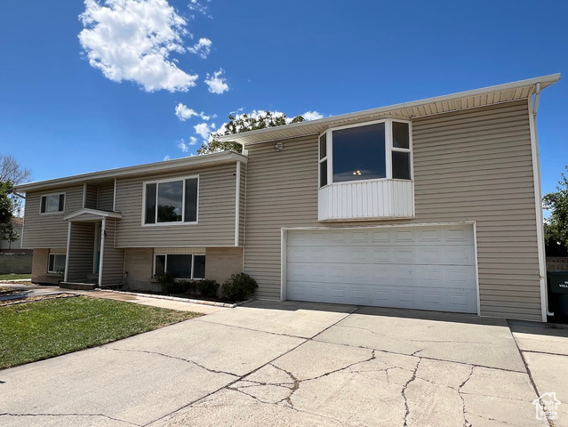 4100 , West Valley City, UT 84120