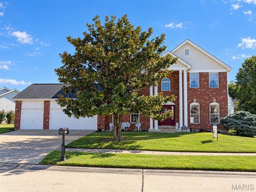 3738 Birchmoor Gardens Ct, Florissant, MO, 63034-3232 | Card Image