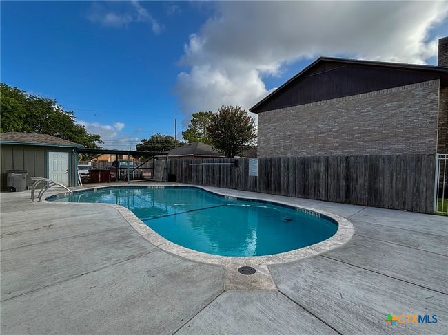 APT-28 - 101 Maplewood Dr, Condo with 3 bedrooms, 2 bathrooms and null parking in Victoria TX | Image 31
