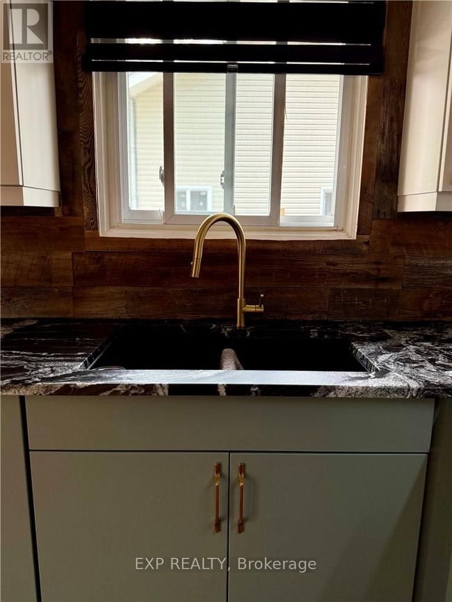 3135 Louis St, House other with 4 bedrooms, 2 bathrooms and 4 parking in Val Caron ON | Image 10