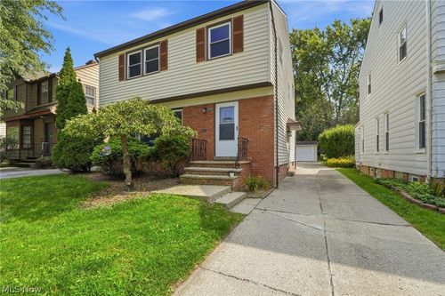 4306 Groveland Rd, University Heights, OH, 44118-3919 | Card Image