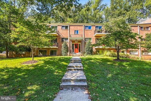 204-10638 Weymouth Street, BETHESDA, MD, 20814 | Card Image