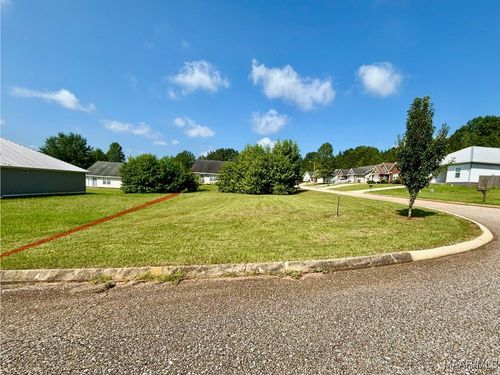 39 Long Leaf Ln, Greenville, AL, 36037-8493 | Card Image